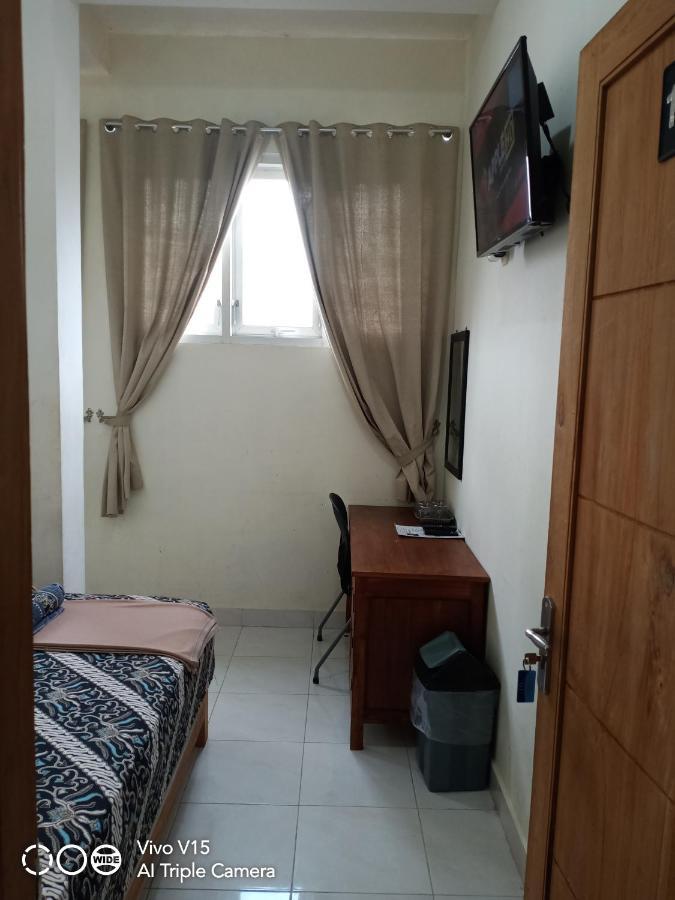Losmen Fadel Malioboro Jogja Yogyakarta Ngoại thất bức ảnh