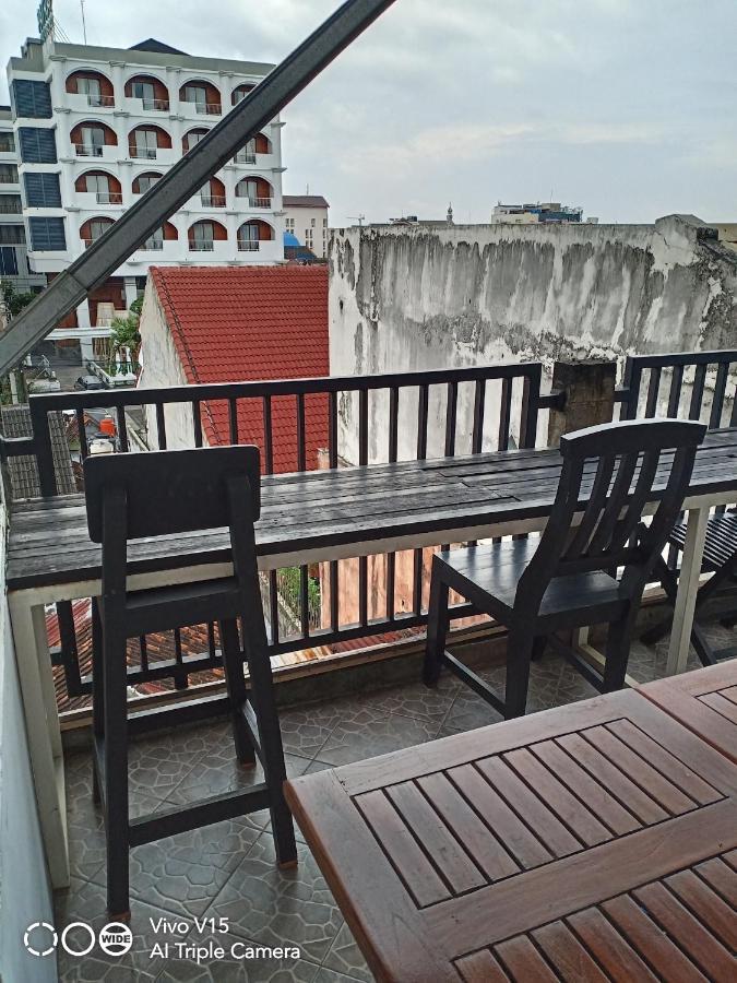 Losmen Fadel Malioboro Jogja Yogyakarta Ngoại thất bức ảnh